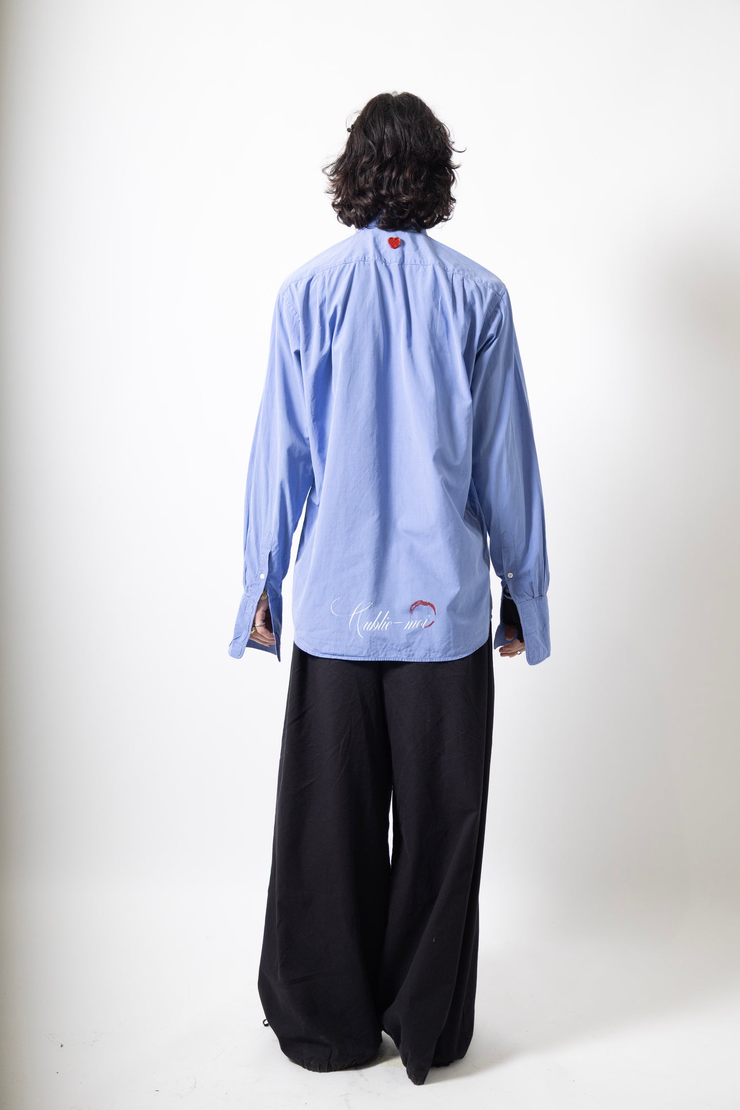 1 Chemise de la collection Saint-Valentin « Oublie-moi »
