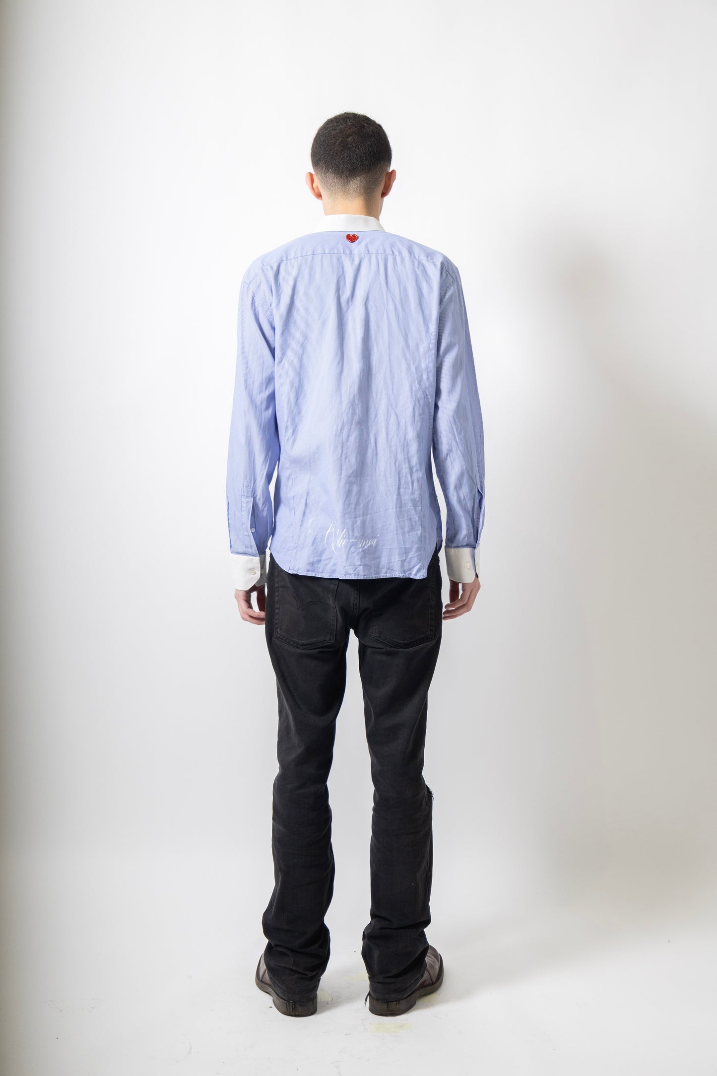 1 Chemise de la collection Saint-Valentin « Oublie-moi »